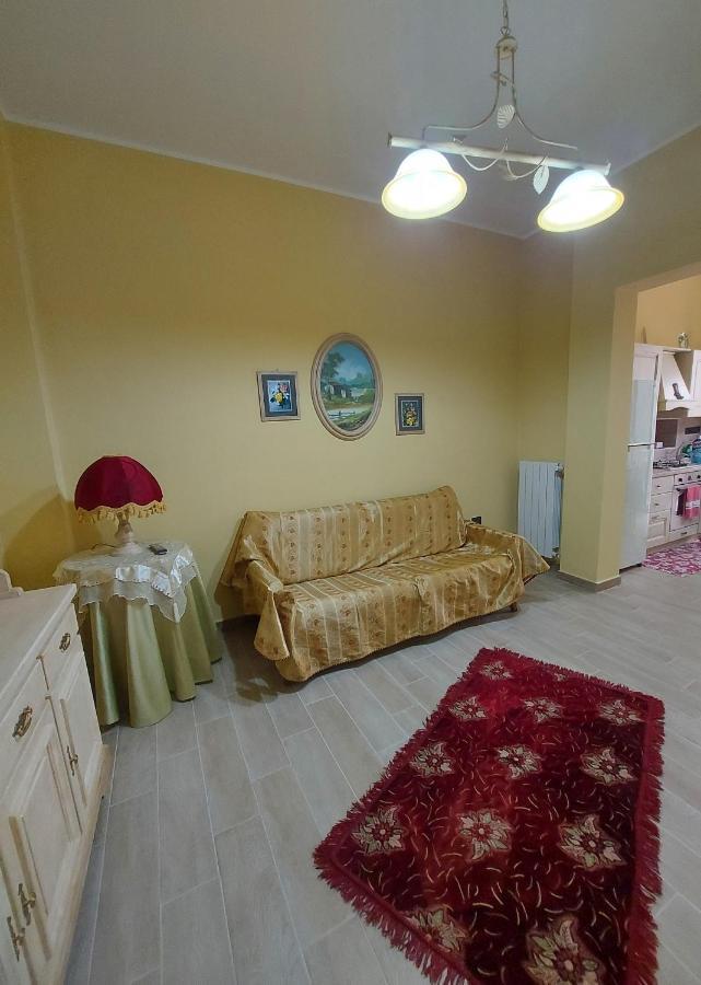 فيلا Casa Da Flo' أوغوستا المظهر الخارجي الصورة