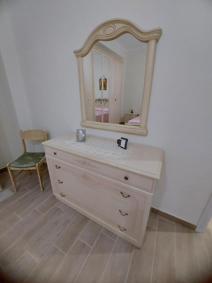 فيلا Casa Da Flo' أوغوستا المظهر الخارجي الصورة