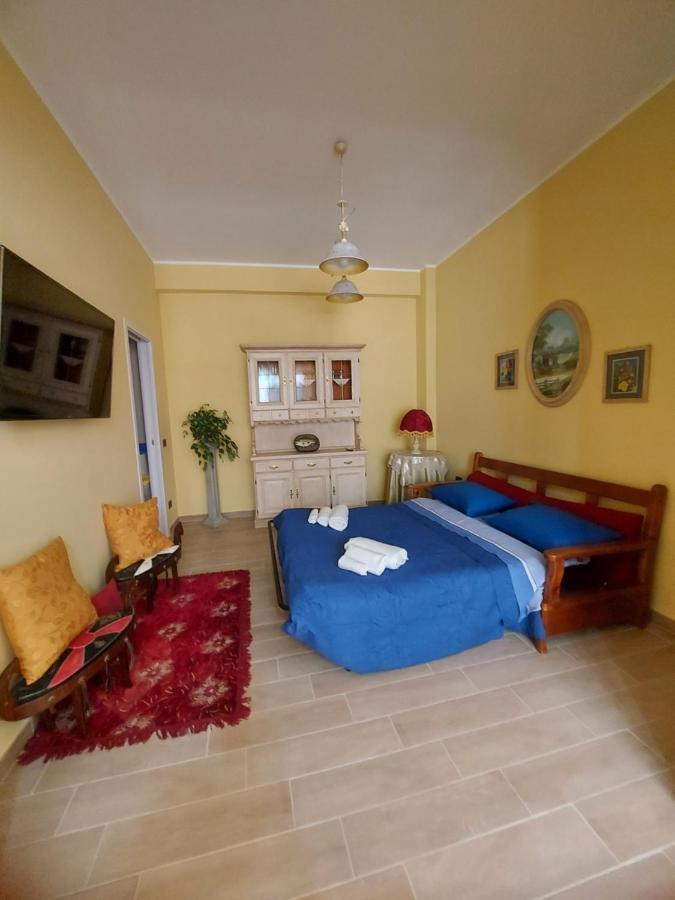 فيلا Casa Da Flo' أوغوستا المظهر الخارجي الصورة