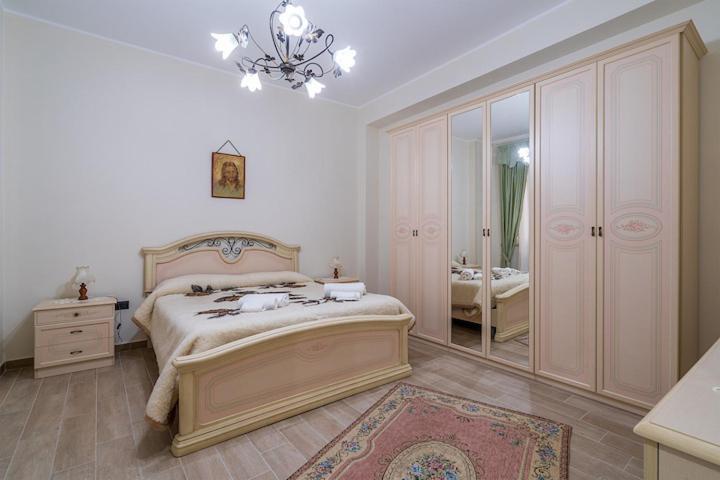 فيلا Casa Da Flo' أوغوستا المظهر الخارجي الصورة